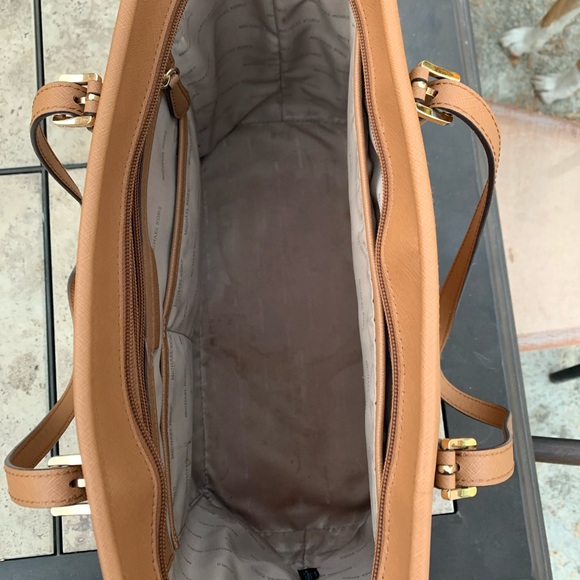 Michael Kors bag - Picture 4 of 4